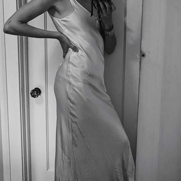 Meet your Posher, Emily - Picture 1 of 1